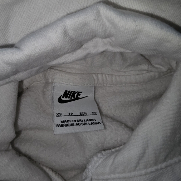 Nike Club Fleece Hoodie​ - Picture 2 of 4